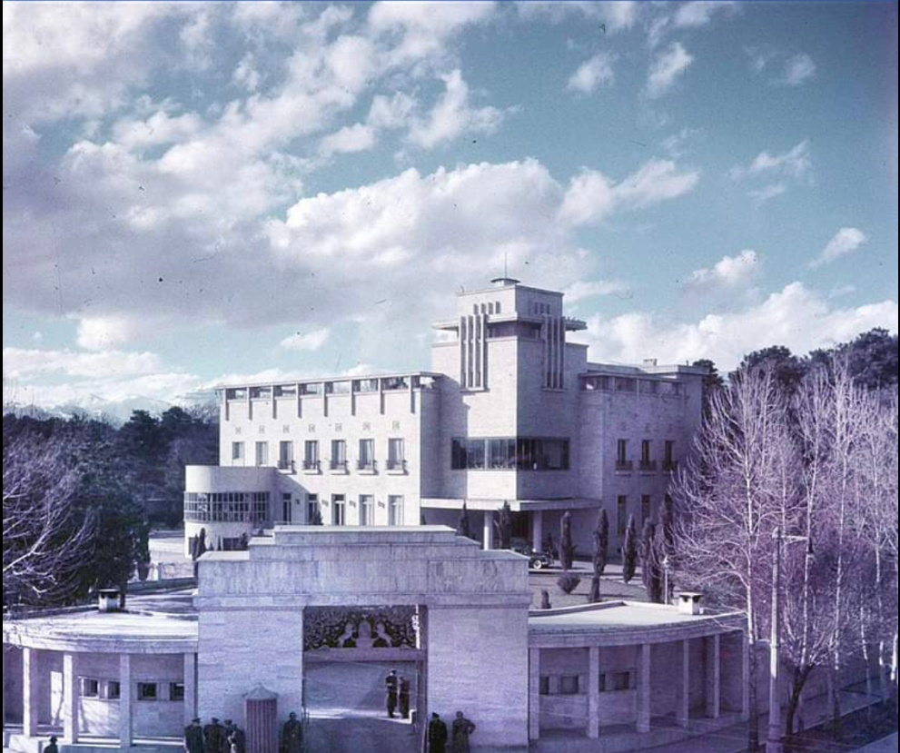 Complexul liderului suprem din districtul Pasteur